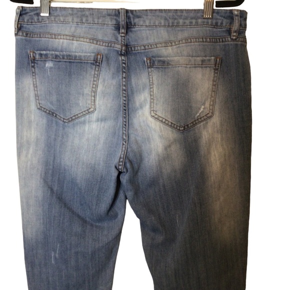 I ❤️ Ronson Lighter Wash Distressed Straight Jeans Size 10 - Picture 4 of 10